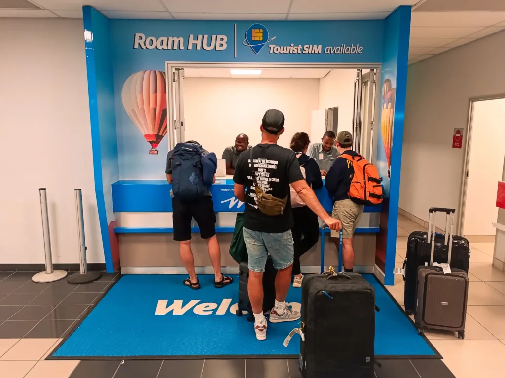 SIM Karten Kiosk am Flughafen in Namibia.