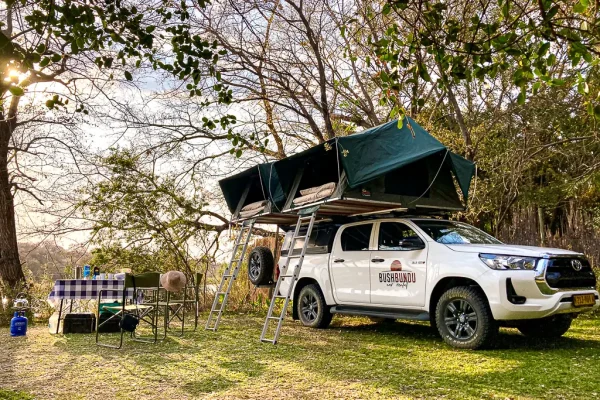 4x4 Camper mit Dachzelten von Bushbundu Car Hire