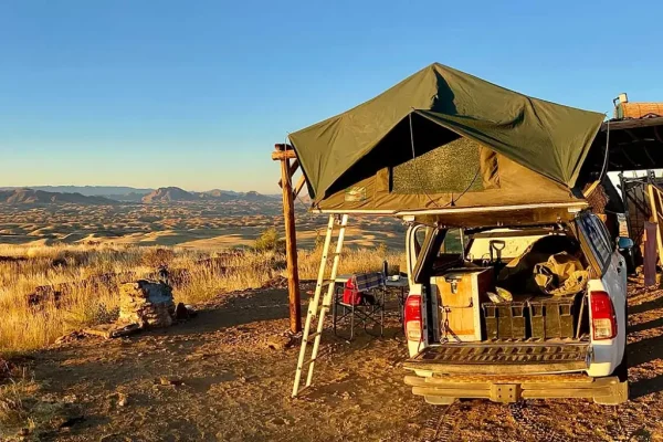 4x4 Camper mit Campingausrüstung von Caprivi Car Hire